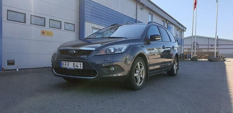 Begagnad Ford Focus 2010 Kombi
