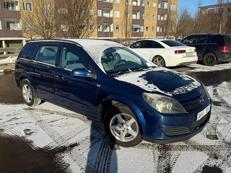 Begagnad Opel Astra 105 HK (77 kW) 2005