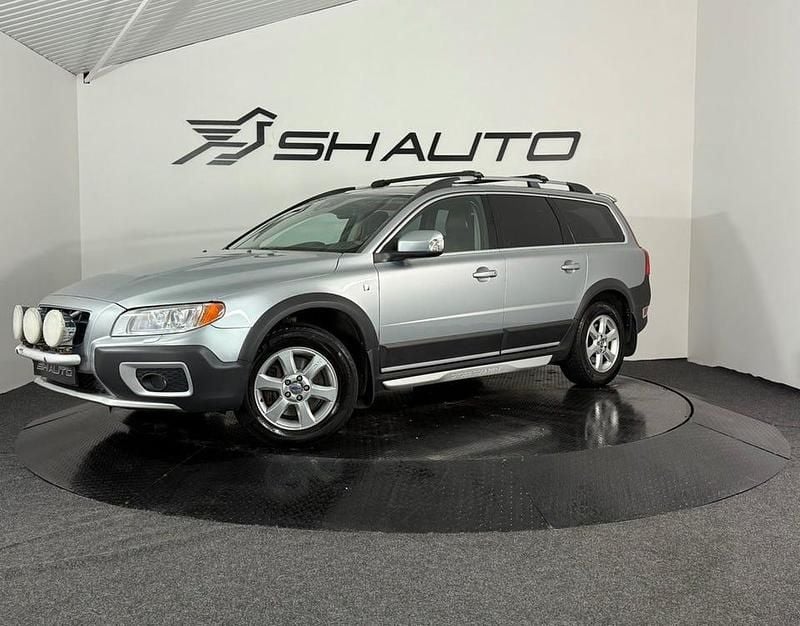 Silver Begagnad 2012 Volvo XC70 Ocean Race Kombi | 109 900 kr (Marknadspris) - Bild 1/4