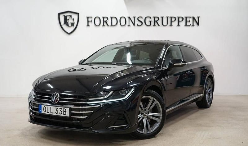Svart Begagnad 2022 VW Arteon R-line Kombi | 324 800 kr (Marknadspris) - Bild 1/4