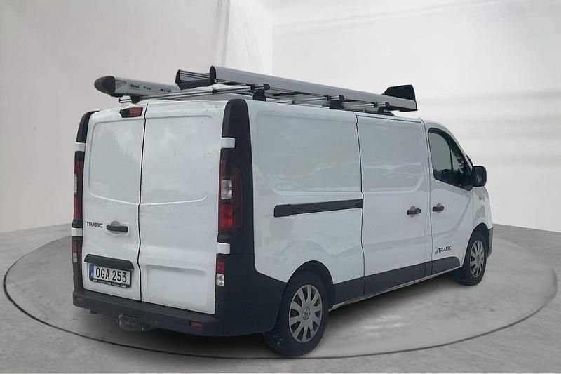 Begagnad Renault Trafic 125 HK (91 kW) 2017 Vit Minibuss