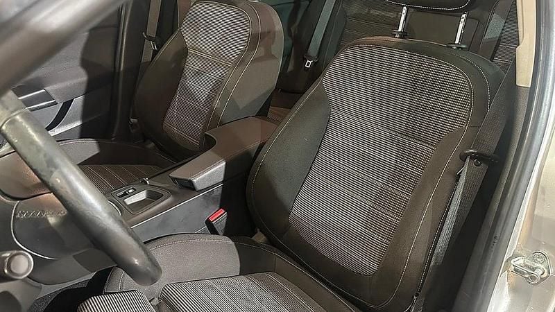 Begagnad Opel Insignia Business 136 HK (100 kW) 2016 Grå Kombi