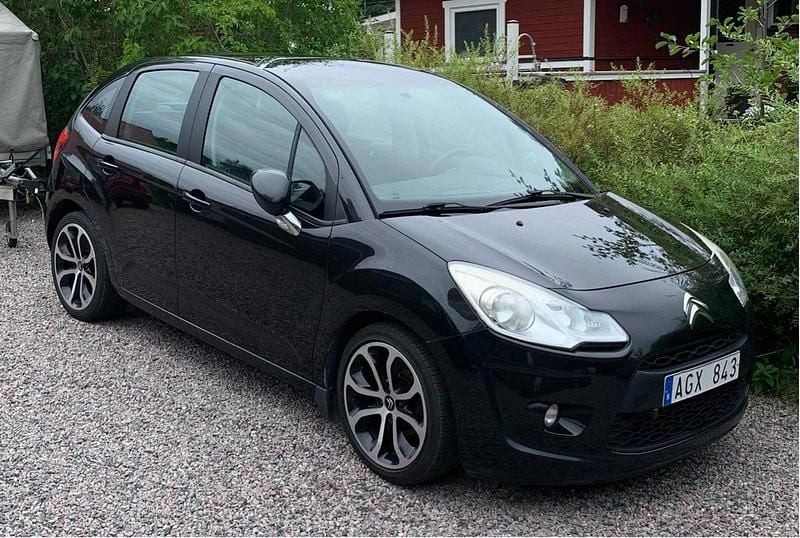 Svart Begagnad 2010 Citroën C3 Halvkombi | 24 000 kr (Bra pris) - Bild 1/4