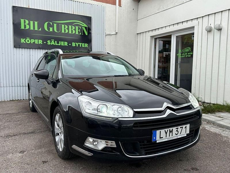 Svart Begagnad 2017 Citroën C5 Kombi | 89 999 kr (Marknadspris) - Bild 1/4