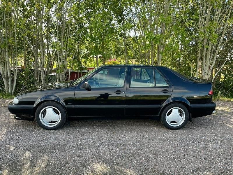 Begagnad Saab 9000 Aero 225 HK (165 kW) 1996