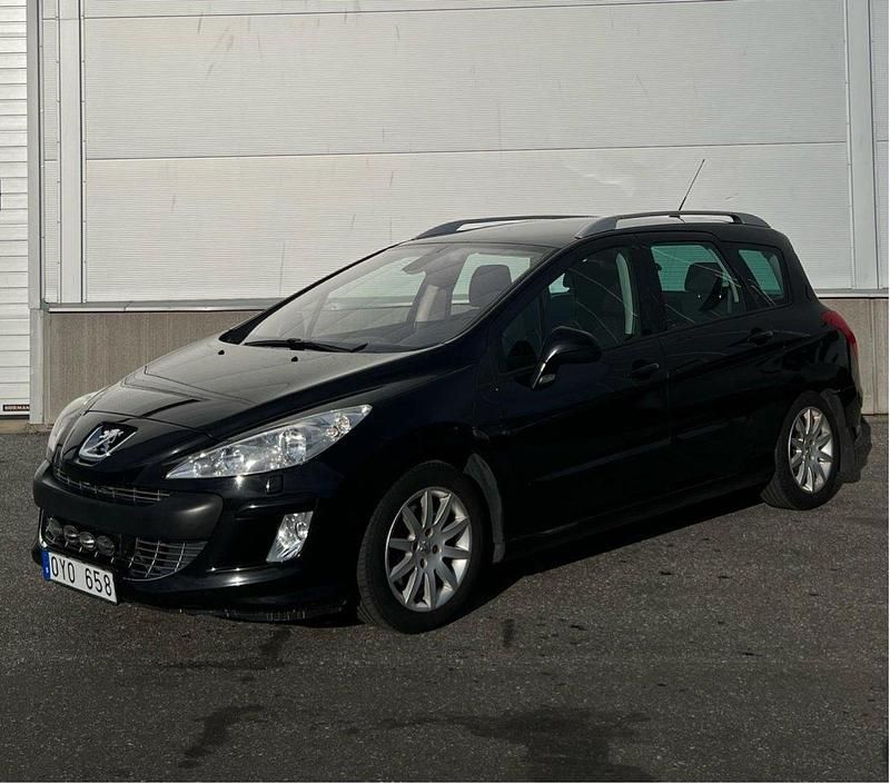 Svart Begagnad 2010 Peugeot 308 Kombi | 34 000 kr (Marknadspris) - Bild 1/4