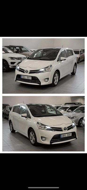 Vit Begagnad 2013 Toyota Verso Multidrive S Minibuss | 125 000 kr (Marknadspris) - Bild 1/1