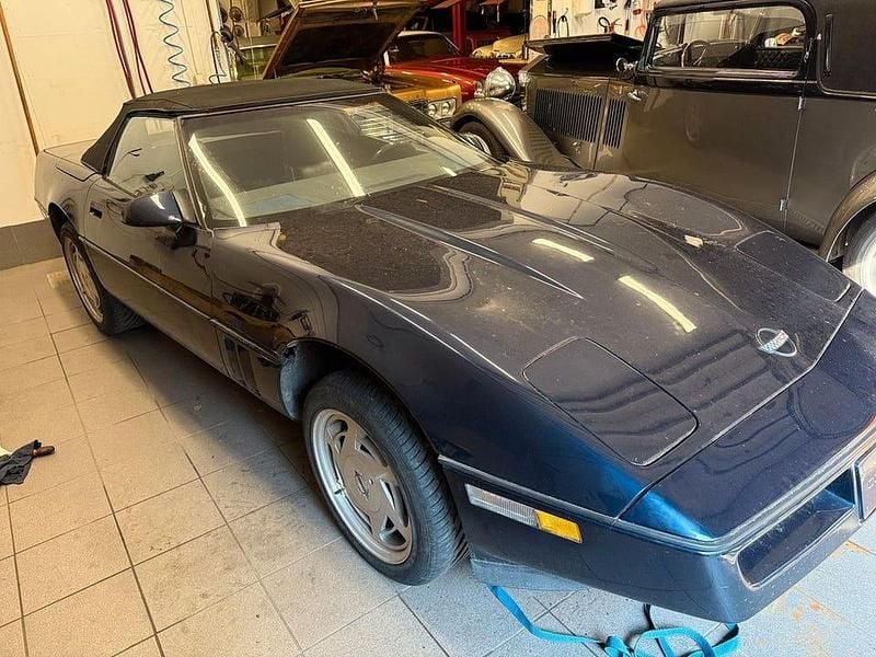 Mörkblå Begagnad 1988 Chevrolet Corvette Cab | 50 000 kr - Bild 1/4
