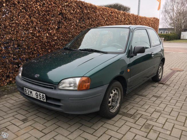 Toyota starlet 98