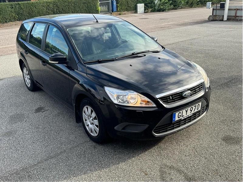 Svart Begagnad 2008 Ford Focus Trend Kombi | 19 900 kr - Bild 1/4