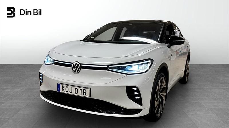 Vit (glacier white metallic bl) Begagnad 2023 VW ID.5 GTX SUV | 439 800 kr (Marknadspris) - Bild 1/4