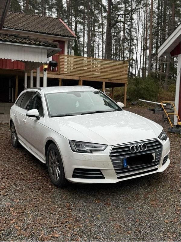 Vit Begagnad 2017 Audi A4 Proline Kombi | 155 000 kr (Dyr) - Bild 1/4