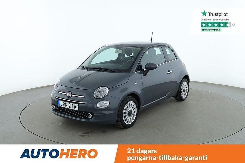 Grå Begagnad 2019 Fiat 500 Lounge Halvkombi | 118 000 kr (Marknadspris) - Bild 1/4