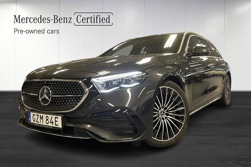 Grå Begagnad 2025 Mercedes E300 AMG Kombi | 789 900 kr - Bild 1/4
