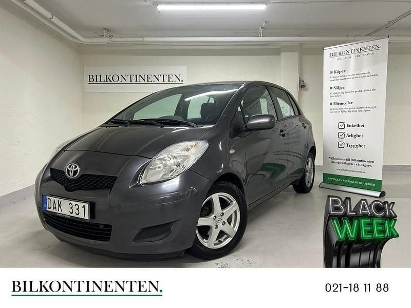 Mörkgrå Begagnad 2009 Toyota Yaris Halvkombi | 54 800 kr (Marknadspris) - Bild 1/4