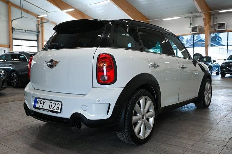 Begagnad Mini Cooper S Countryman Chili 184 HK (135 kW) 2011 Vit SUV
