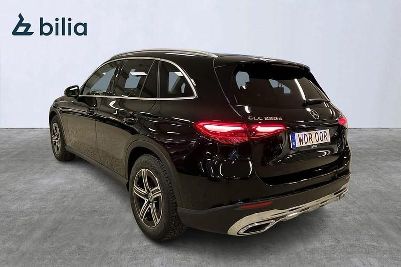 Begagnad Mercedes GLC220 200 HK (147 kW) 2022 Svart SUV