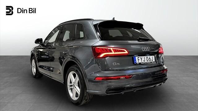 Begagnad Audi Q5 S-Line 231 HK (169 kW) 2019 Grå SUV