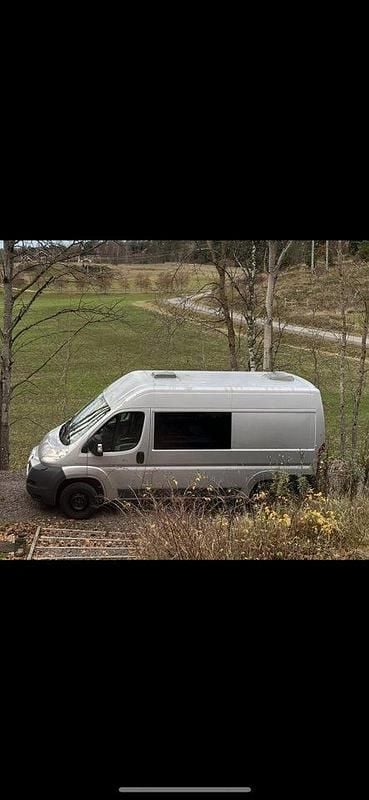 Grå Begagnad 2007 Peugeot Boxer Van | 110 000 kr - Bild 1/4
