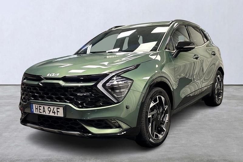 Grön Begagnad 2023 Kia Sportage GT-Line SUV | 394 900 kr (Bra pris) - Bild 1/4