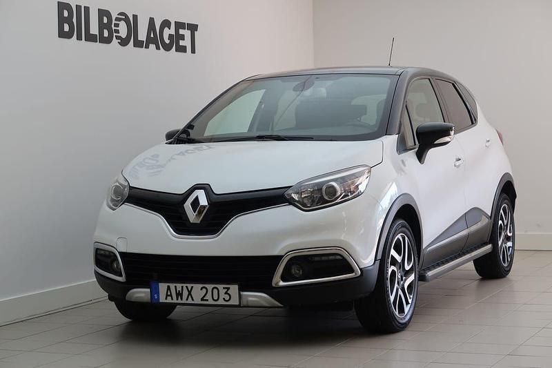 Vit Begagnad 2016 Renault Captur SUV | 114 800 kr (Marknadspris) - Bild 1/4
