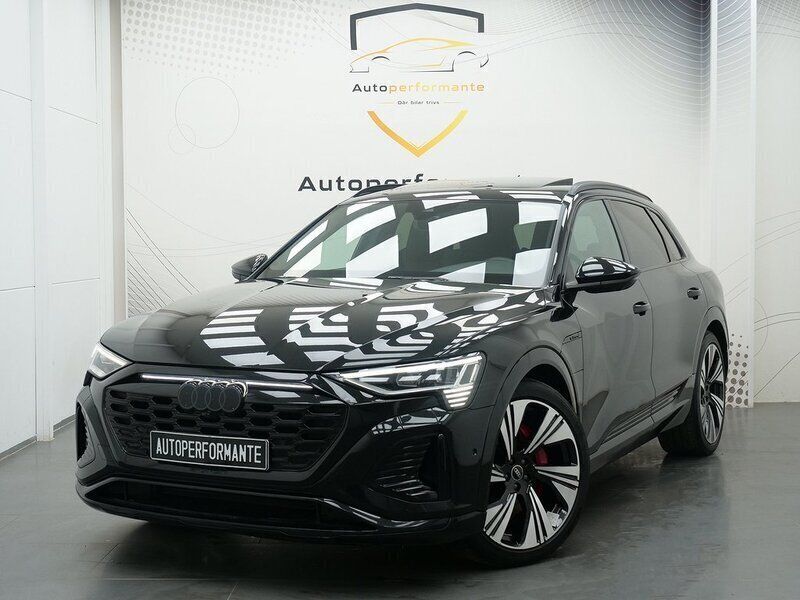 Svart Begagnad 2023 Audi Q8 e-tron S-Line SUV | 669 000 kr - Bild 1/4