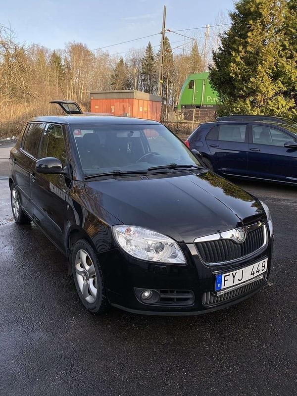Begagnad Skoda Fabia 69 HK (50 kW) 2009