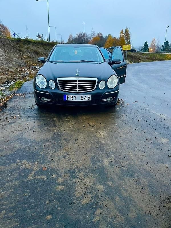 Begagnad 2007 Mercedes E200 Sedan | 45 000 kr (Bra pris) - Bild 1/4