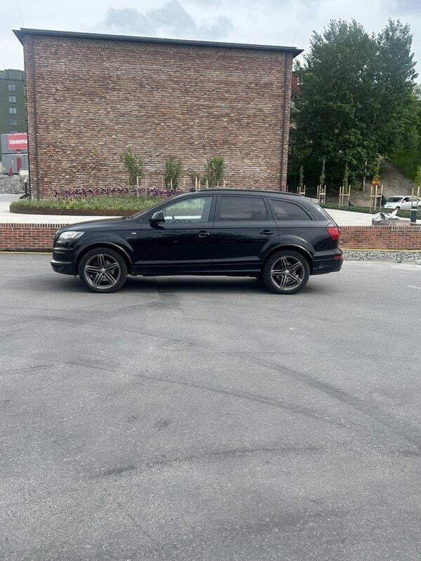 Svart Begagnad 2011 Audi Q7 SUV | 119 000 kr (Superpris) - Bild 1/4