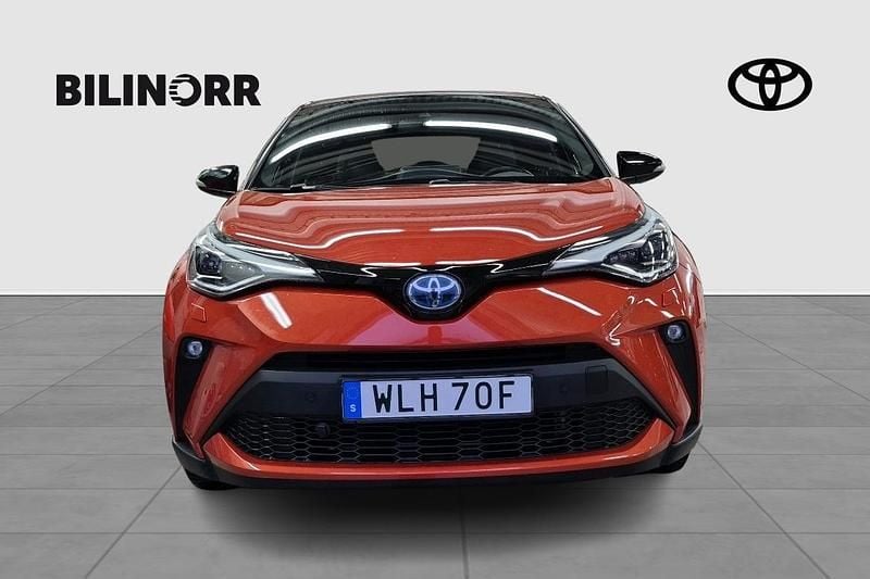 Begagnad Toyota C-HR Edition 184 HK (135 kW) 2019 Orange SUV