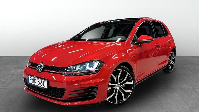 Begagnad VW Golf VII GTI 230 HK (169 kW) 2015 Röd Halvkombi