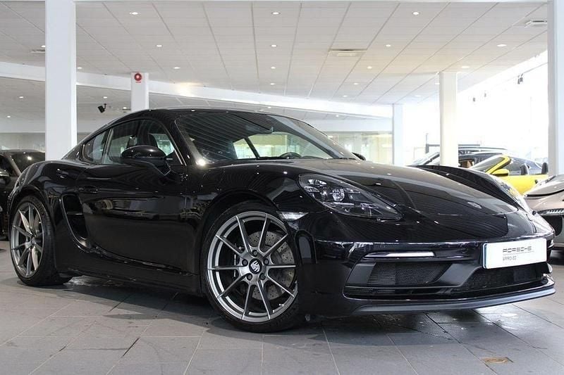 Svart Begagnad 2021 Porsche 718 Cayman GTS Sportkupé | 975 000 kr - Bild 1/4