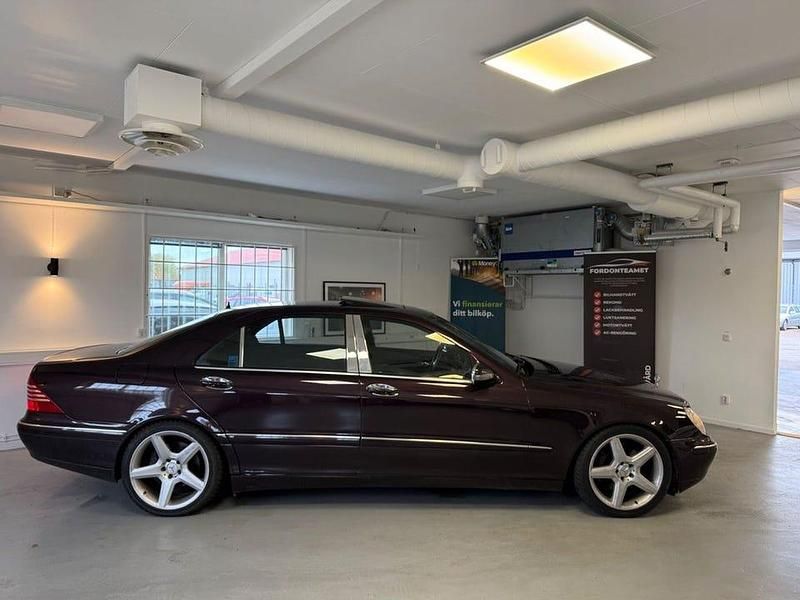 Begagnad Mercedes S600L 367 HK (269 kW) 2000 Lila Sedan