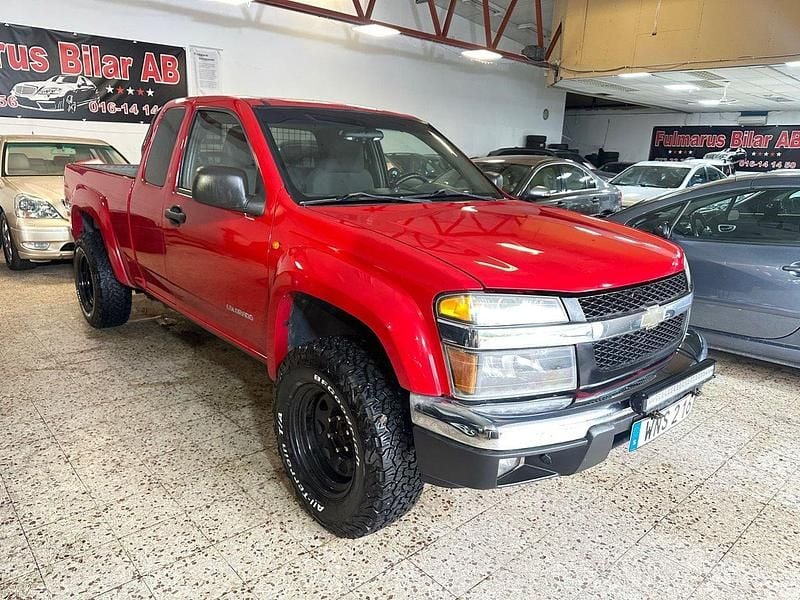 Röd Begagnad 2005 Chevrolet Colorado Van | 79 900 kr (Bra pris) - Bild 1/4