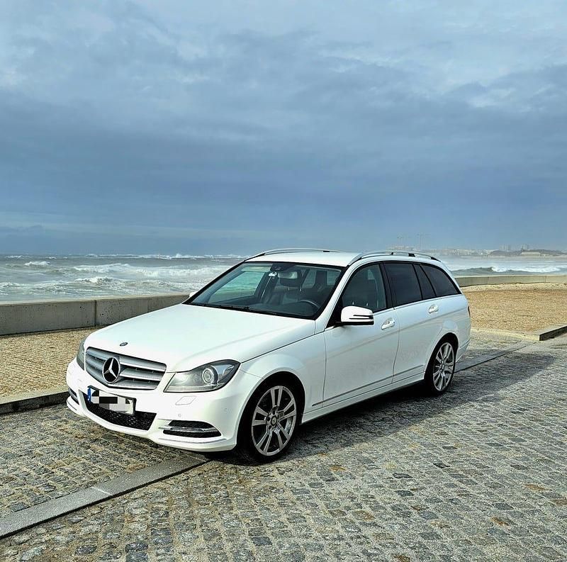 Begagnad Mercedes C250 204 HK (150 kW) 2013