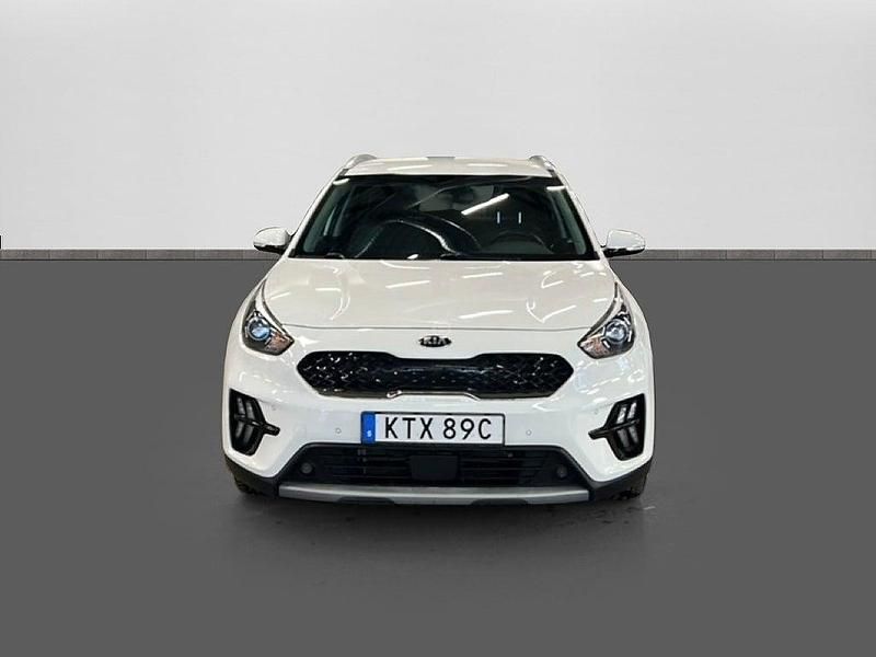 Begagnad Kia Niro Advance 141 HK (103 kW) 2021 Vit SUV