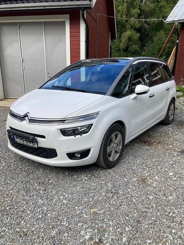 Vit Begagnad 2014 Citroën Grand C4 Picasso Minibuss | 59 000 kr (Dyr) - Bild 1/4