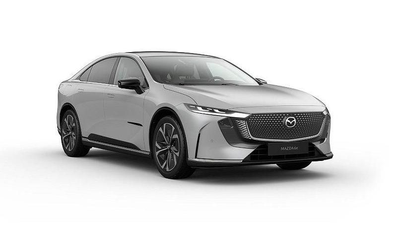 Aero grey Ny 2025 Mazda 6e Takumi-Line Sedan | 499 500 kr - Bild 1/4