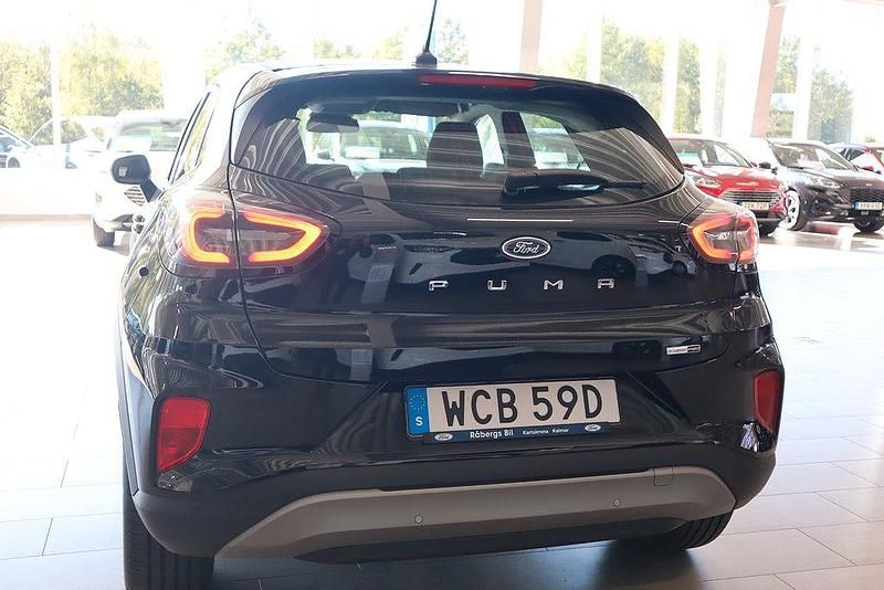 Begagnad Ford Puma Titanium 125 HK (91 kW) 2022 Svart (svart metallic) SUV