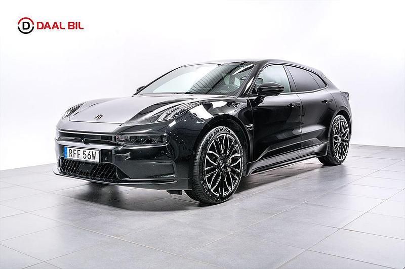 Begagnad Zeekr 001 400 kW (544 HK) 2023 Svart Halvkombi