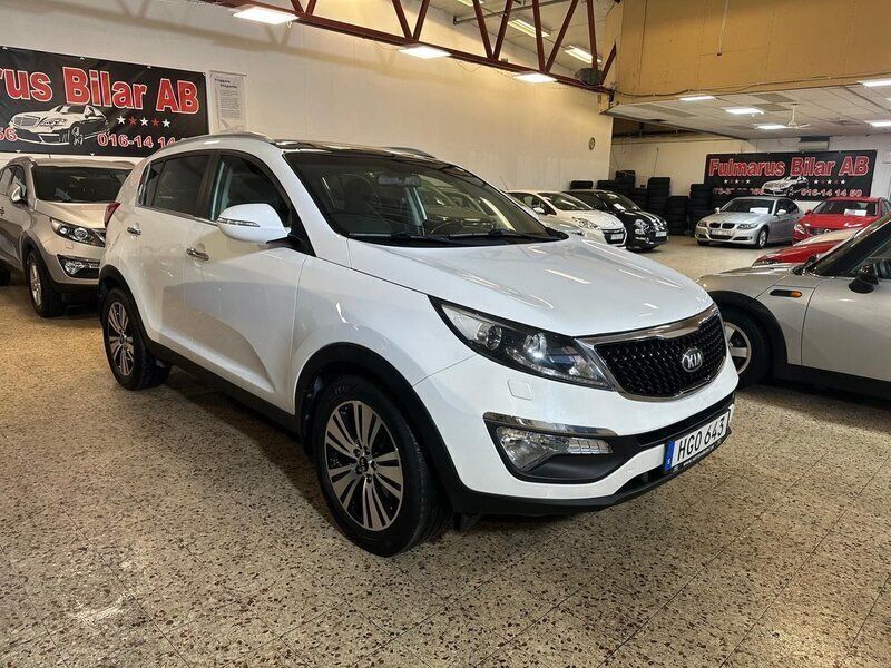 Vit Begagnad 2014 Kia Sportage SUV | 111 000 kr (Marknadspris) - Bild 1/4