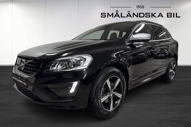 Begagnad Volvo XC60 R-Design 190 HK (139 kW) 2017 Svart SUV