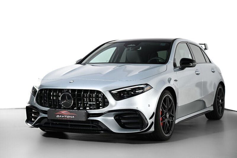 Begagnad Mercedes A45 AMG Premium Plus 422 HK (310 kW) 2024 Silver Halvkombi