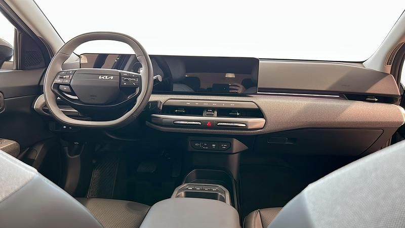 Ny Kia EV4 Plus 150 kW (204 HK) 2025 Svart Sedan