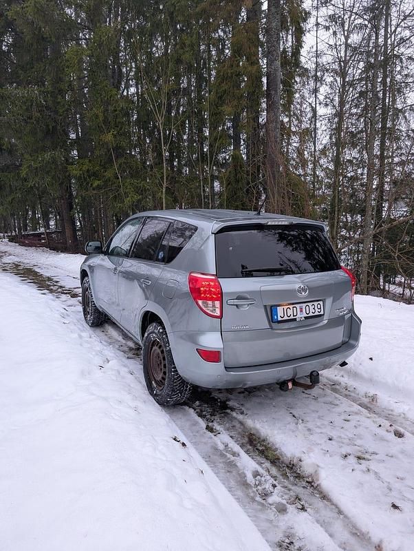 Begagnad Toyota RAV4 136 HK (100 kW) 2009 SUV