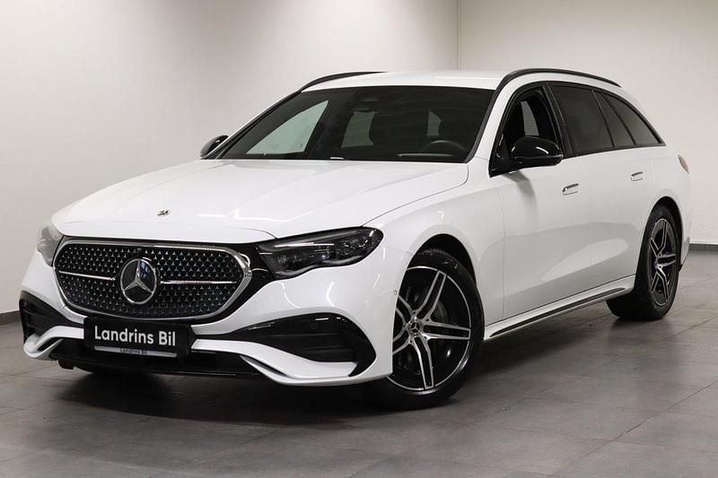 Vit Begagnad 2025 Mercedes E220 Premium Kombi | 729 000 kr - Bild 1/4