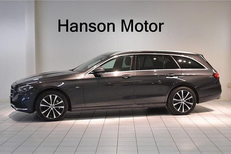Begagnad Mercedes E300 Avantgarde 306 HK (225 kW) 2021 Grå Kombi