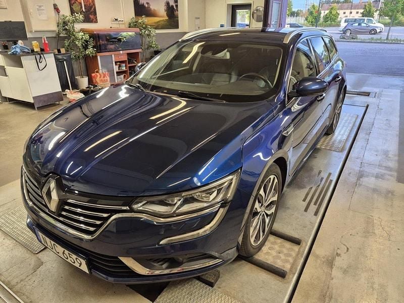 Blå Begagnad 2016 Renault Talisman GrandTour Kombi | 129 000 kr (Bra pris) - Bild 1/4