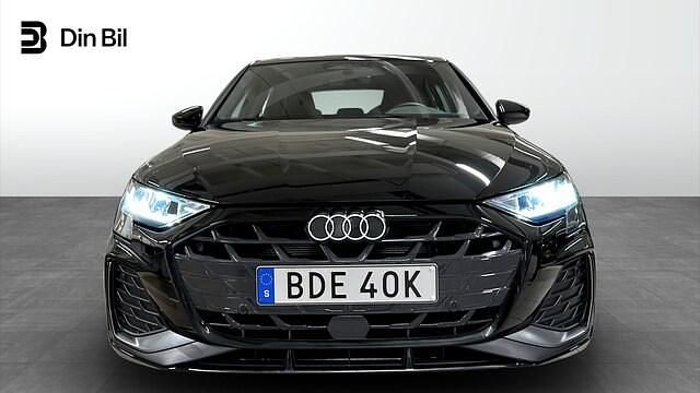 Ny Audi A3 S-Line 150 HK (110 kW) 2025 Mytsvart metallic