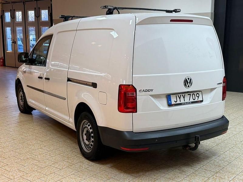 Begagnad VW Caddy Maxi 110 HK (80 kW) 2019 Vit Minibuss